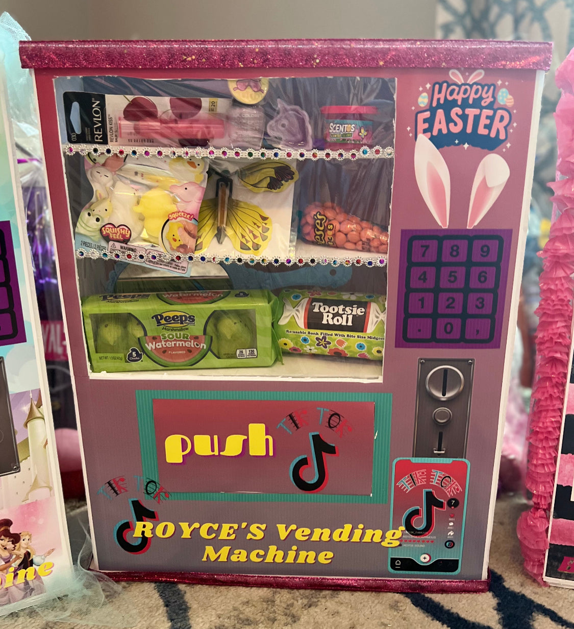 EASTER VENDING MACHINES