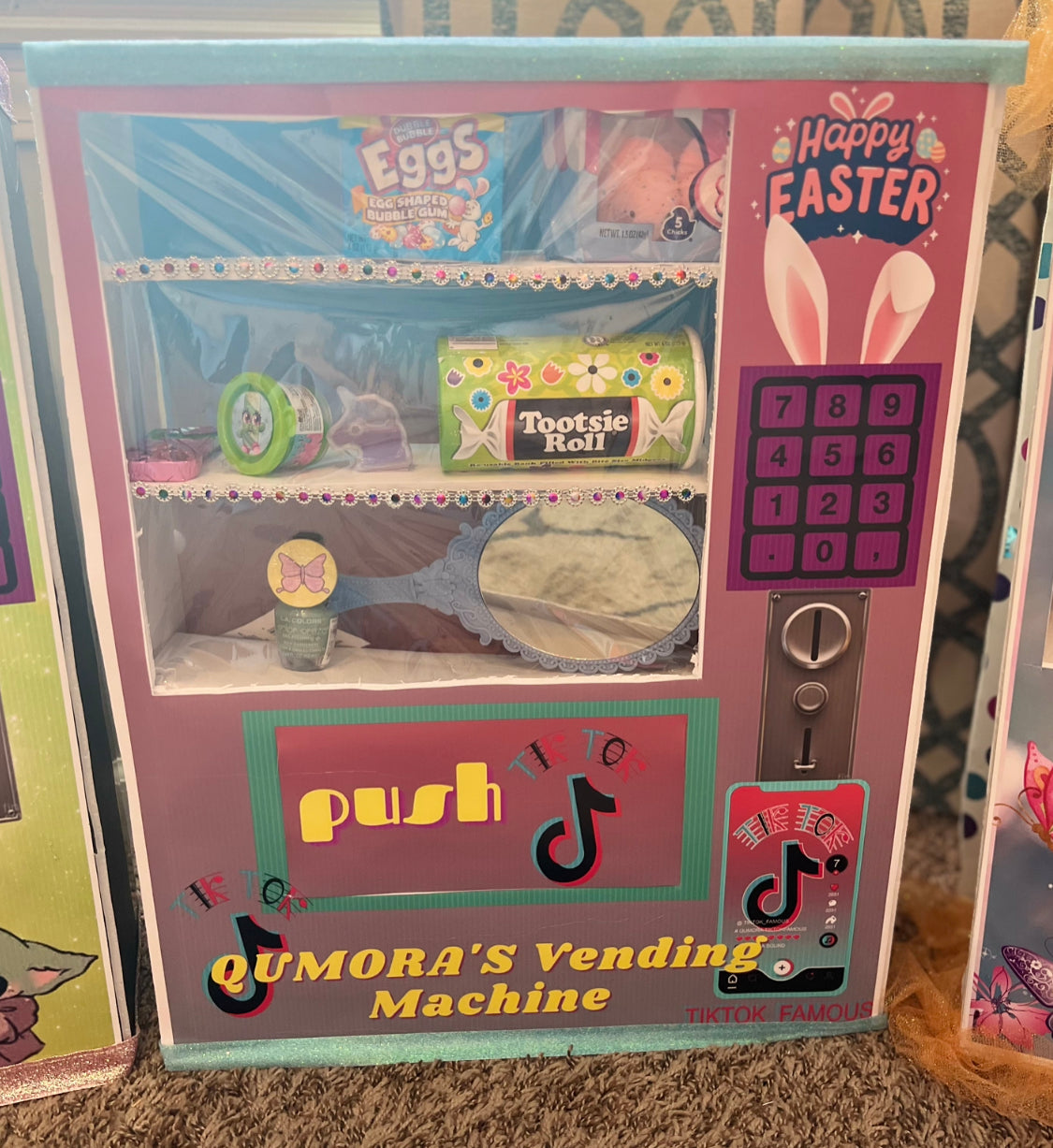 EASTER VENDING MACHINES