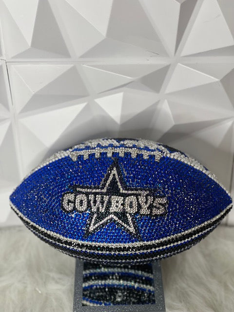 TOUCH DOWN AND BLING