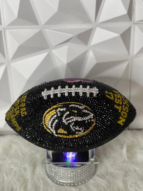 TOUCH DOWN AND BLING