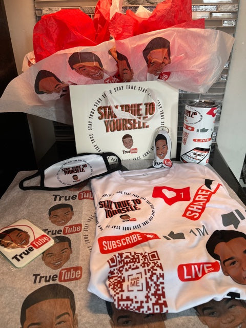 CUSTOM GIFT BAGS, BOXES & BOWS