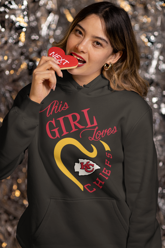 THIS GIRL LOVES