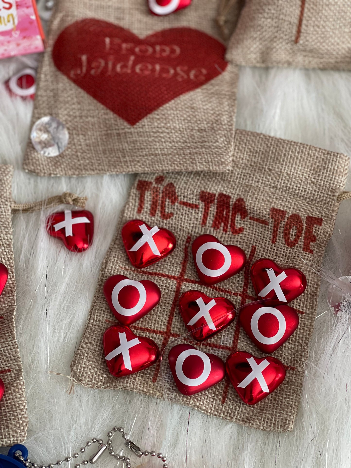 TIC-TAC-TOE (With Burlap Holder)