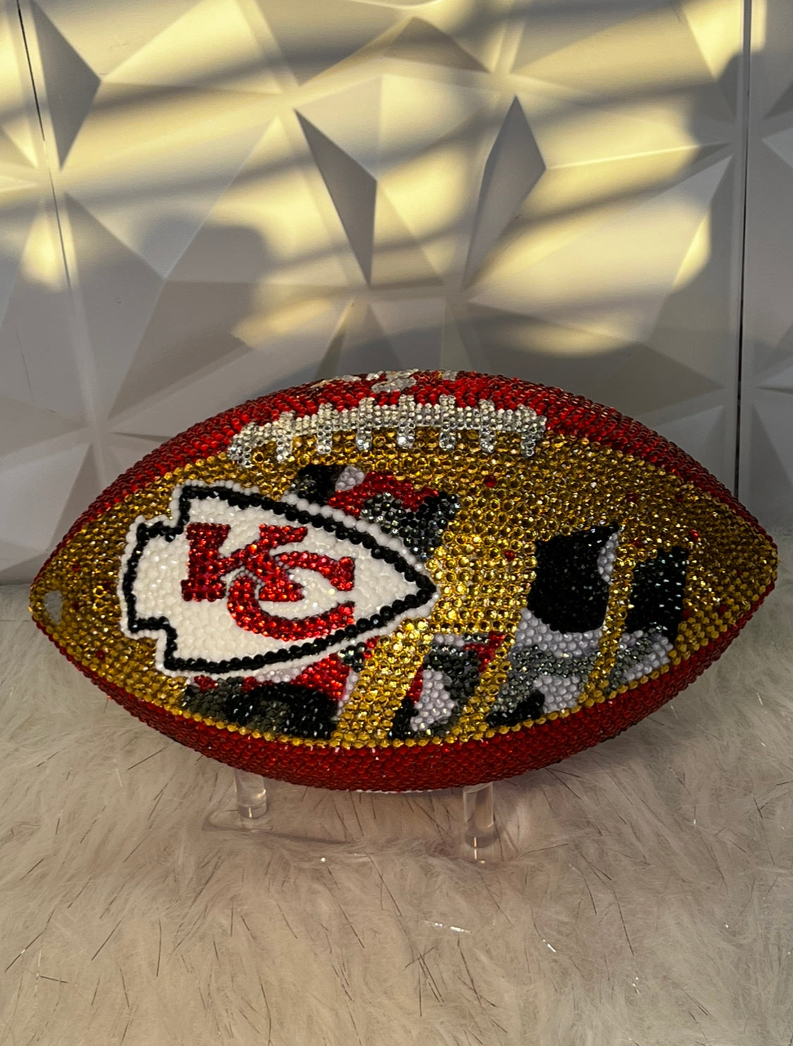 TOUCH DOWN AND BLING